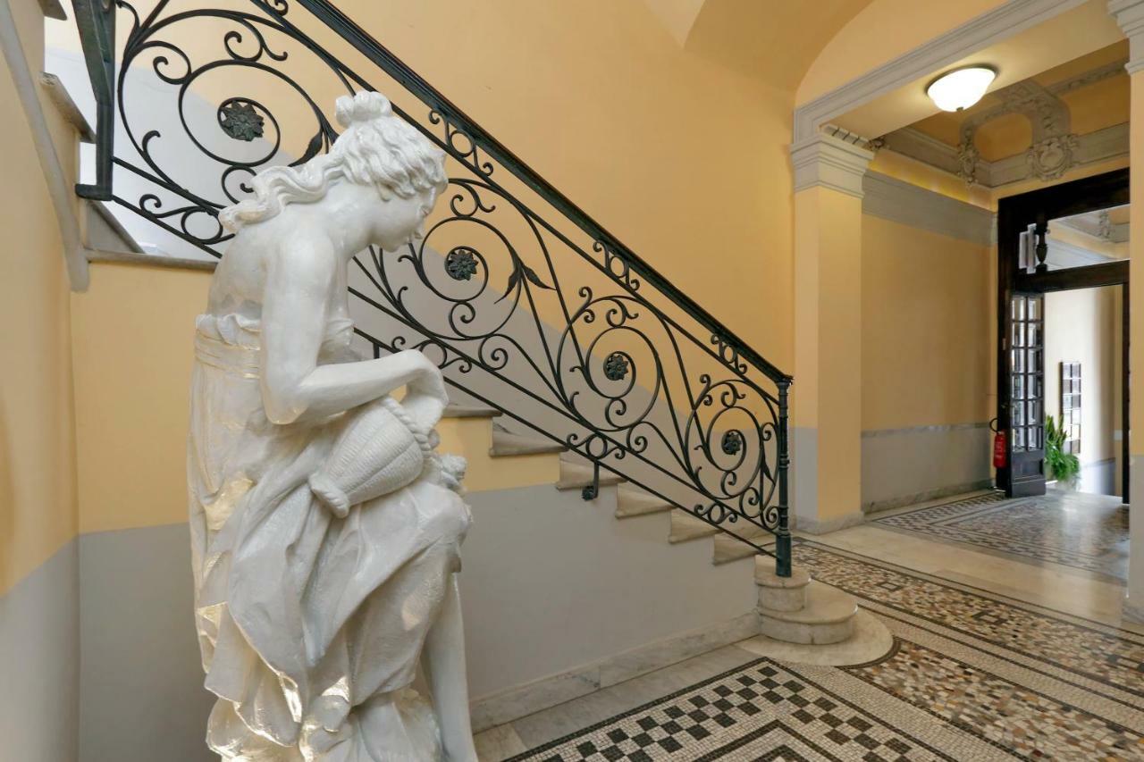 Vittoria Colonna Apartment โรม ภายนอก รูปภาพ