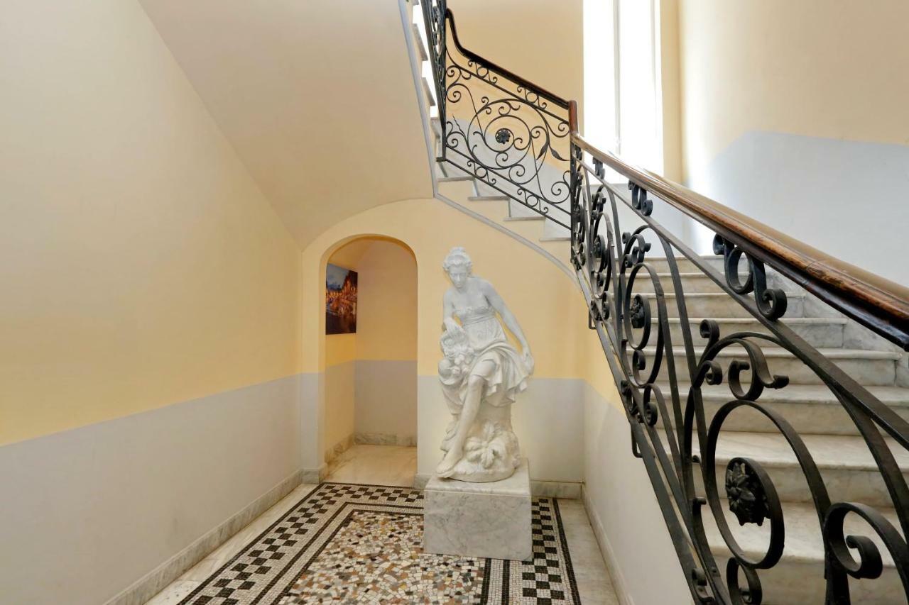 Vittoria Colonna Apartment โรม ภายนอก รูปภาพ